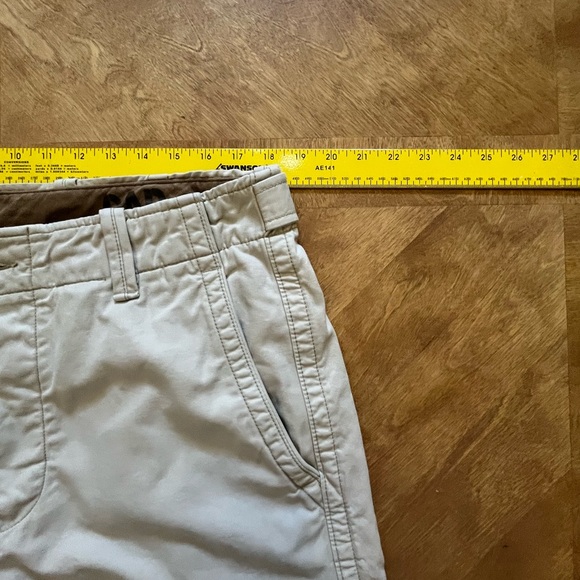 GAP Tan Heavyweight Flat Front Shorts – Size 36 (Adjustable Waist) - Picture 8 of 13